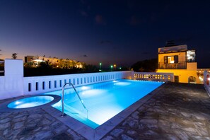 Piscina externa
