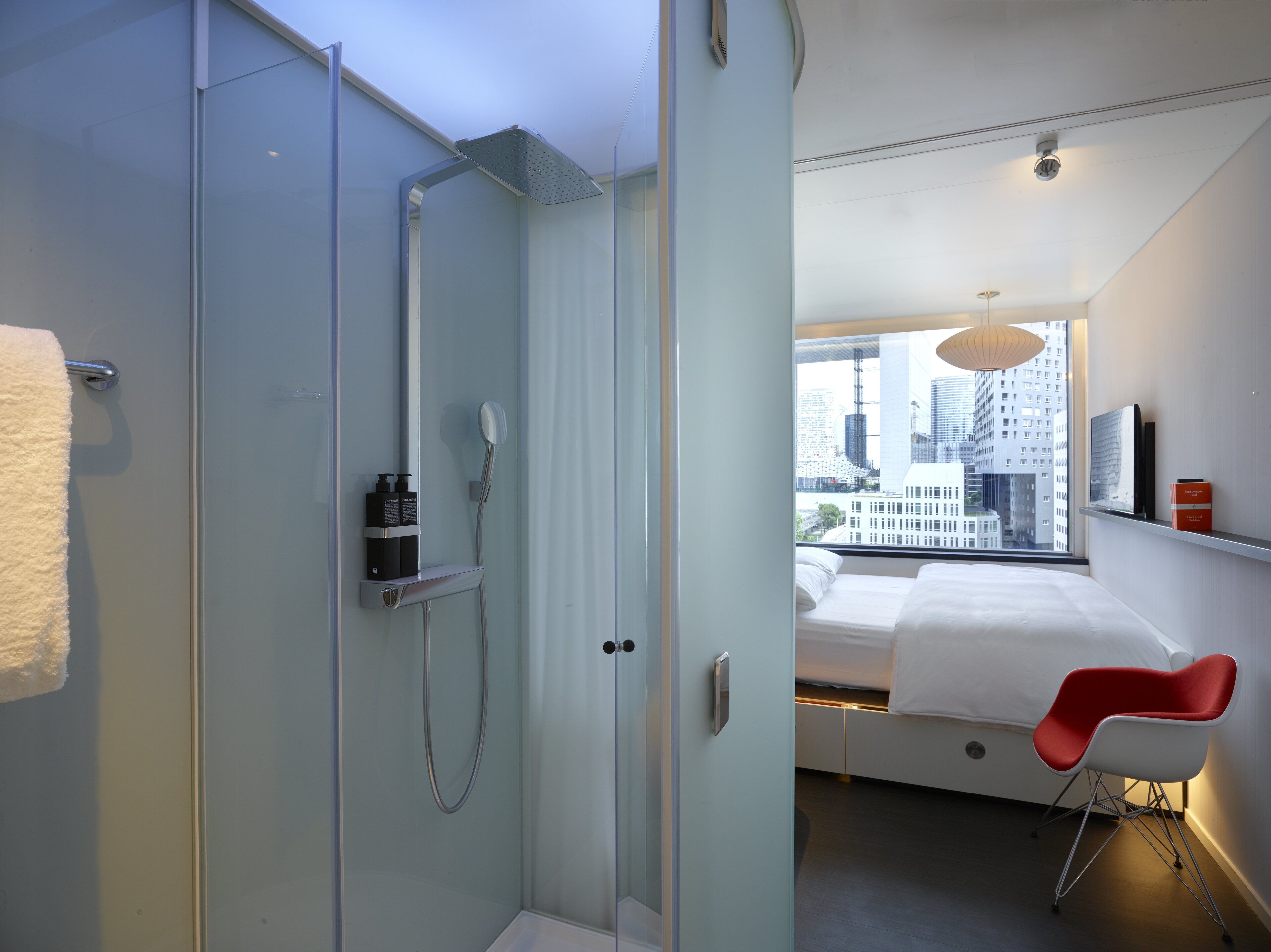 king room | bathroom shower