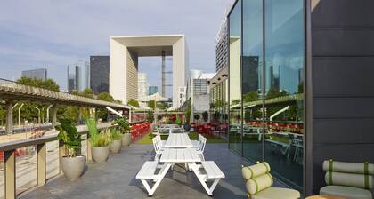 citizenM Paris la Défense