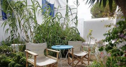 Aphrodite Garden Studios & Olympia Annex