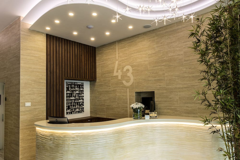 43 Station Hotel