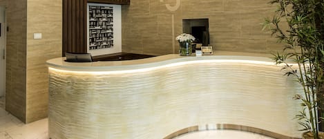 Camera doppia | Biancheria da letto di alta qualità, copriletto in piuma, minibar
