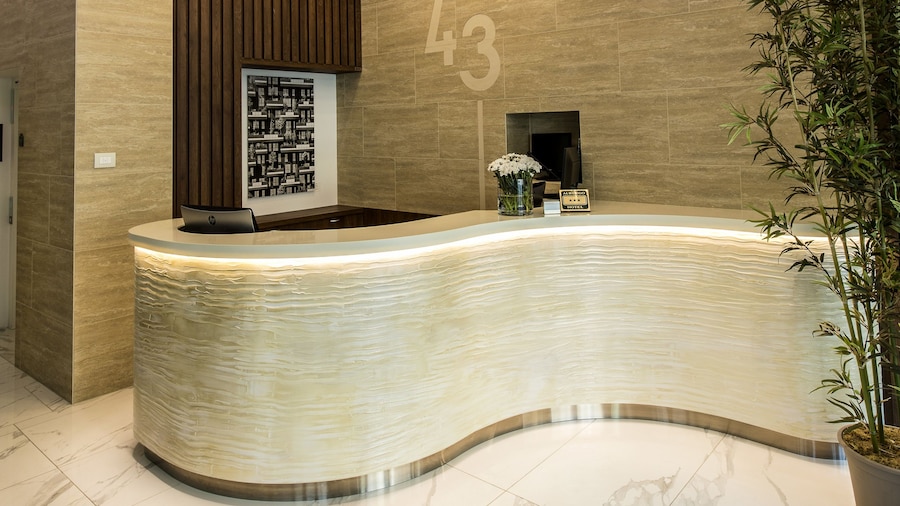 43 Station Hotel