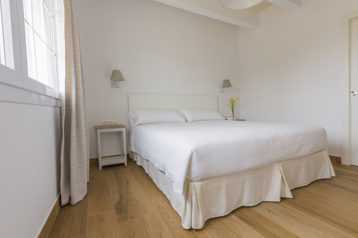 Apartment, 2 Bedrooms | 1 bedroom, premium bedding, down comforters, Select Comfort beds