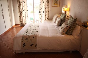 Hochwertige Bettwaren, Daunenbettdecken, Select-Comfort-Betten