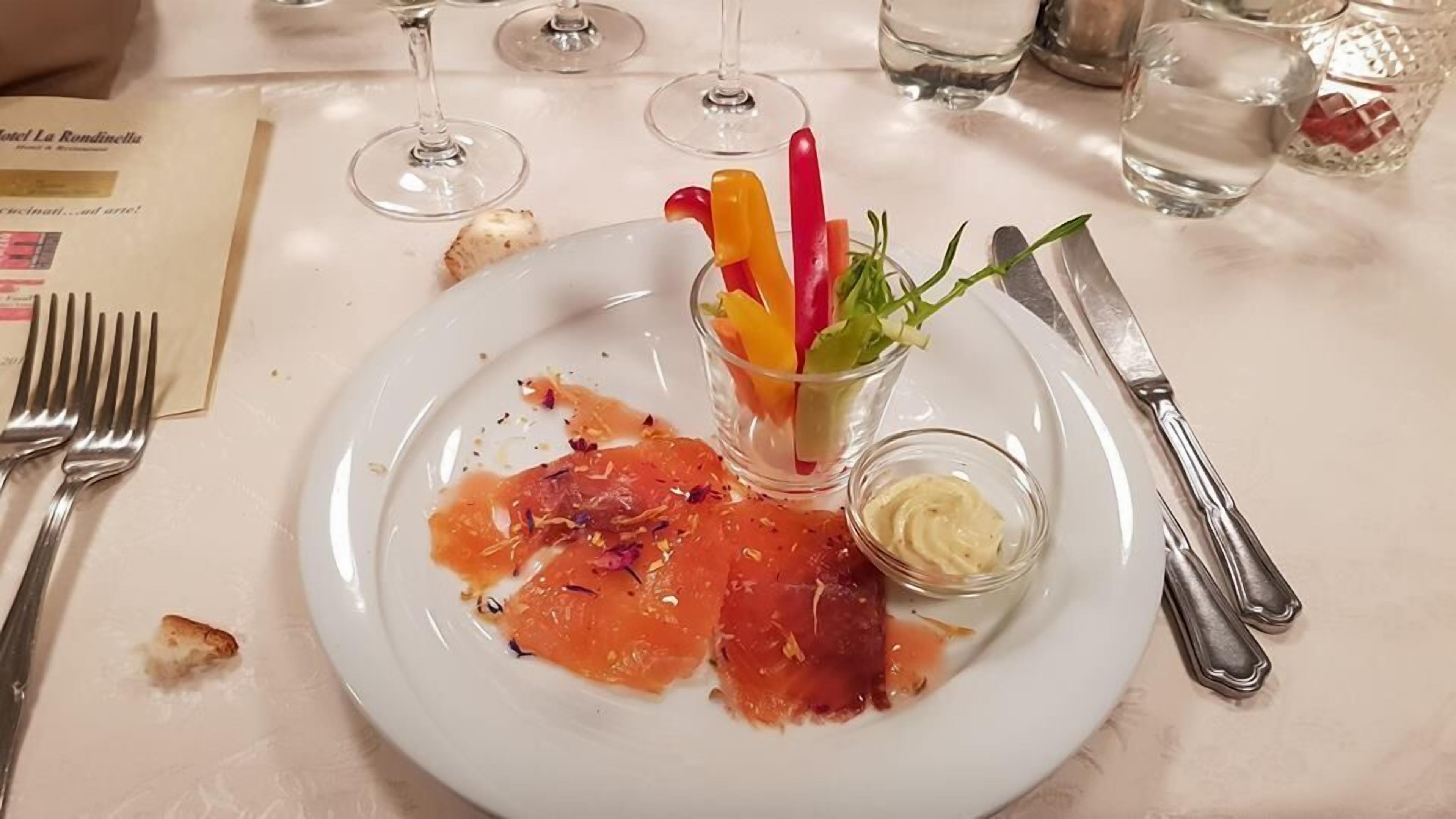 breakfast, lunch, dinner served; local cuisine