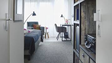 Hypoallergeen beddengoed, verduisterende gordijnen, geluiddichte muren