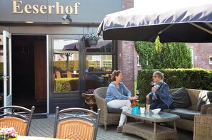 Serveert lunch en diner, Franse gerechten