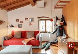 1 habitación, decoración personalizada, cuna de viaje y wifi gratis 