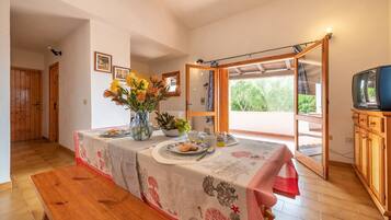Apartment, 1 Bedroom (BILO CARAIBI 1) | Living room