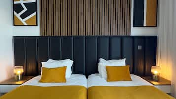 Soundproofing, free WiFi, bed sheets