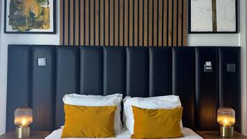 Standaard tweepersoonskamer, 1 tweepersoonsbed | Een minibar, geluiddichte muren, gratis wifi, beddengoed