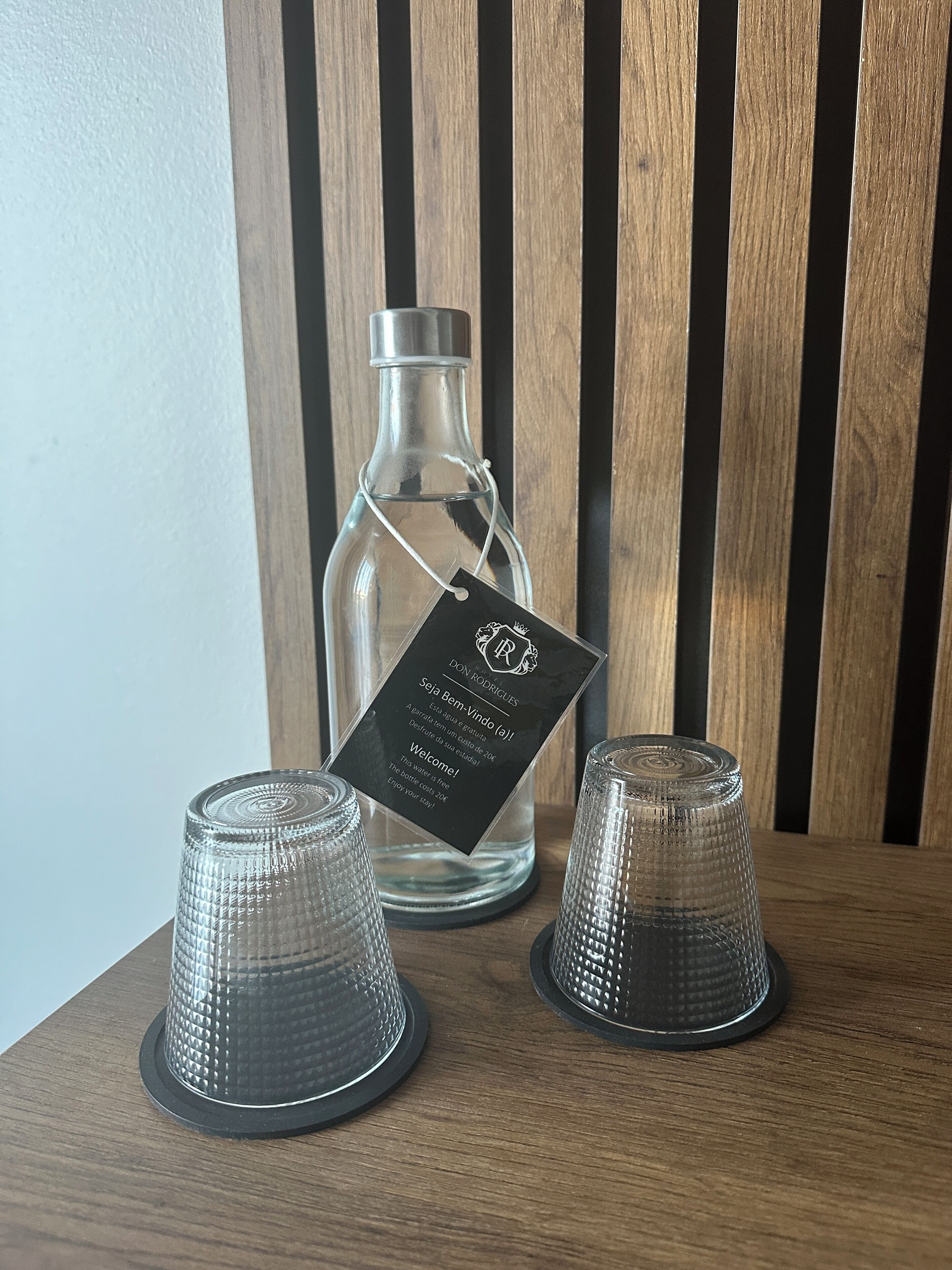 soundproofing, free wifi, bed sheets