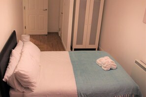 Leilighet – deluxe, 1 soverom | 1 soverom, strykejern/-brett og wi-fi (inkludert)