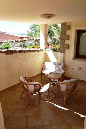 Apartment, 2 Bedrooms | Terrace/patio