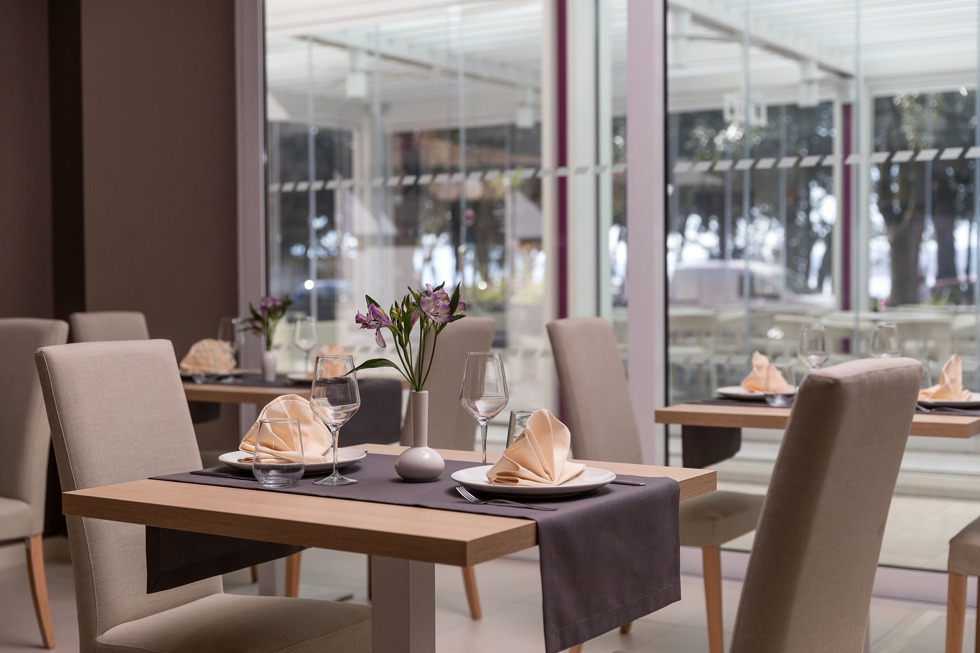 breakfast, lunch, dinner served; mediterranean cuisine