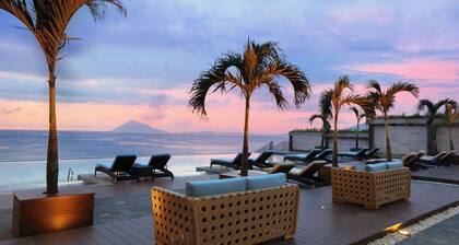 Four Points by Sheraton Manado