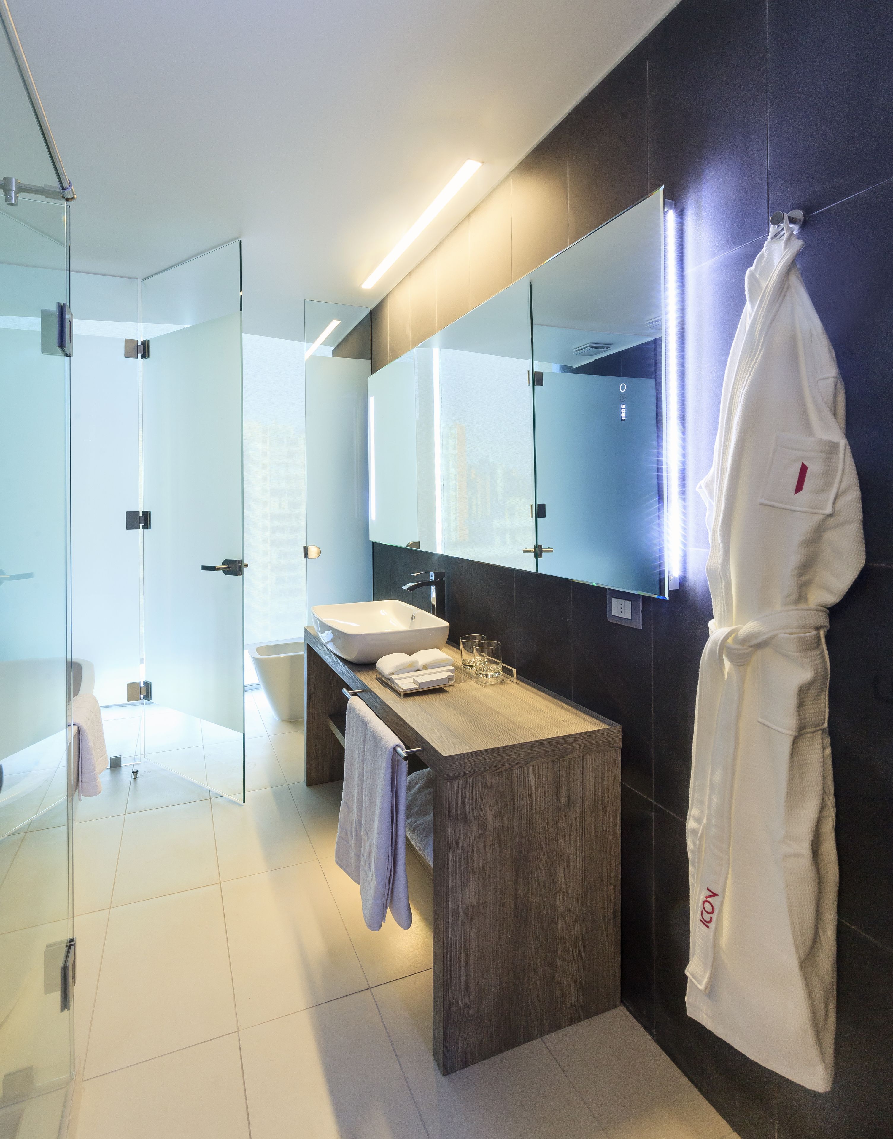 superior suite, 1 king bed (corner) | bathroom | shower, rainfall showerhead, free toiletries, hair dryer