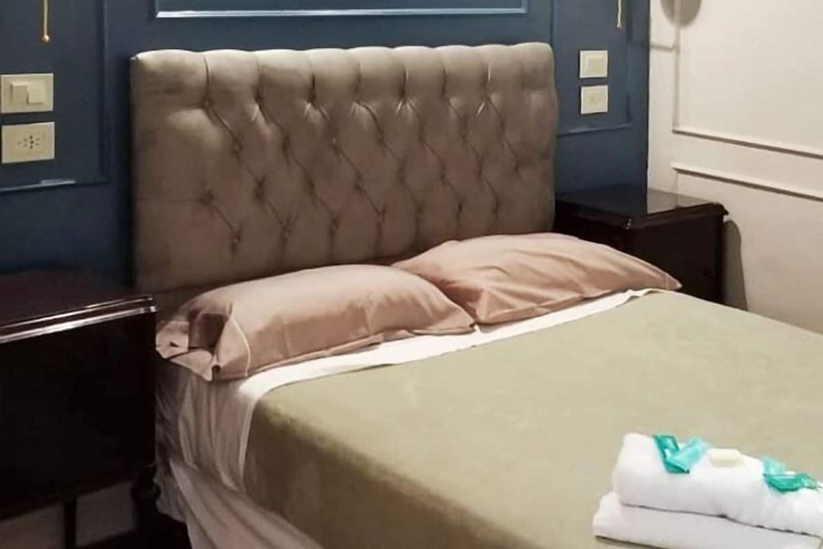 Deluxe Room, Private Bathroom | WiFi (free)