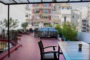 Rooftop terrace - Voyage Recoleta Hostel (Buenos Aires)