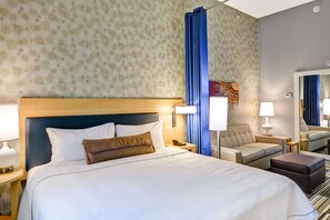 Desk, laptop workspace, blackout drapes, iron/ironing board - Home2 Suites by Hilton Stafford Quantico (Stafford)