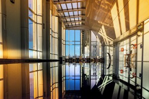 Indoor pool, seasonal outdoor pool, free cabanas, pool umbrellas - Alvear Icon Hotel (Buenos Aires)