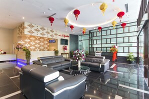 Lobby sitting area - Hotel Signature International at Pudu (Kuala Lumpur)