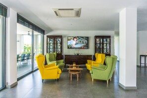 Khu tiếp khách ở sảnh