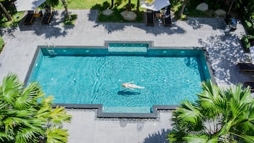 Piscina all'aperto