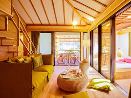 Jacuzzi Villa (Non Smoking) | 2 bedrooms, in-room safe, blackout drapes, iron/ironing board