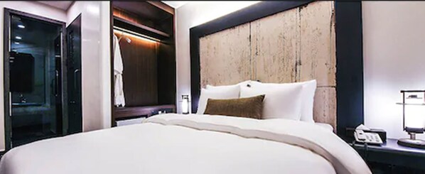 Caja de seguridad en la habitación y sistema de insonorización