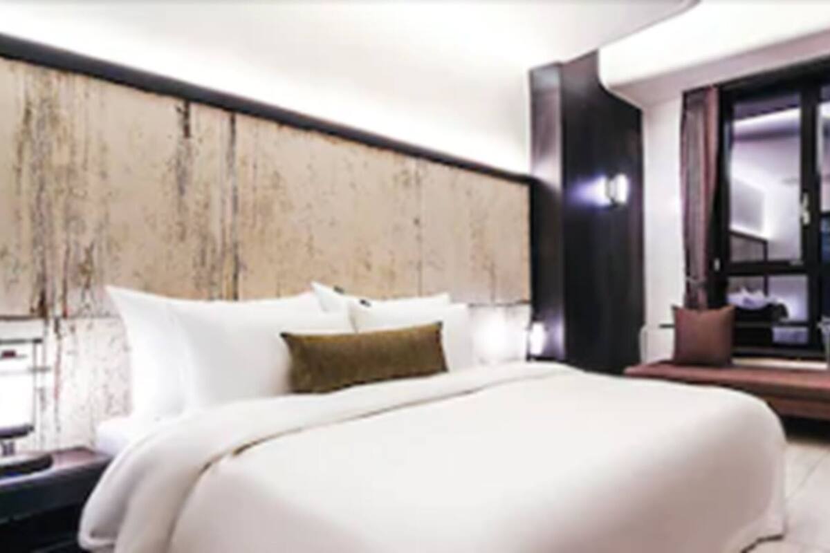 Standard Room | In-room safe, soundproofing, free WiFi, wheelchair access