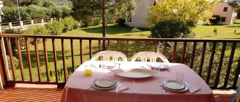 Apartment, 2 Bedrooms (Mediterranea 4) | Terrace/patio
