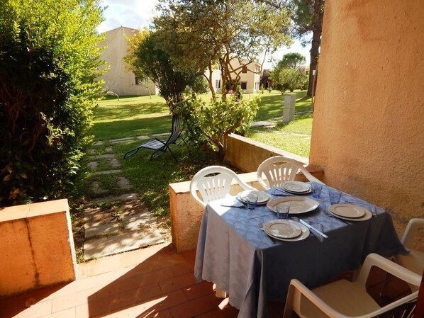 Apartment, 2 Bedrooms (Mediterranea 3) | Terrace/patio