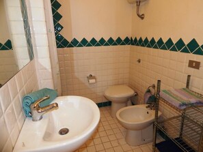 Bathroom - AffittaSardegna - Mediterranea Apartment (Arzachena)