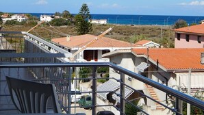 Apartamento, 2 quartos (Gomez 2) | Sacada
