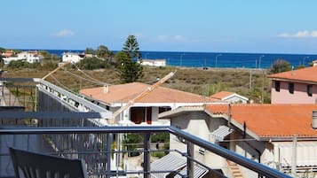 Apartment, 2 Bedrooms (Gomez 2) | Balcony