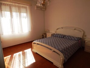 Apartment, 2 Bedrooms (Gomez 1)