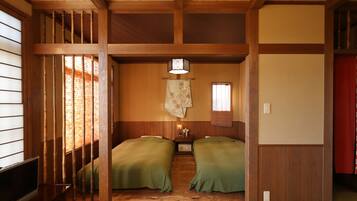 Deluxe Room selected at check-in, Non Smoking | In-room safe, individually decorated, free WiFi, bed sheets