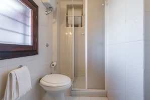 Bathroom - AffittaSardegna Quadri Lungomare (Golfo Aranci)