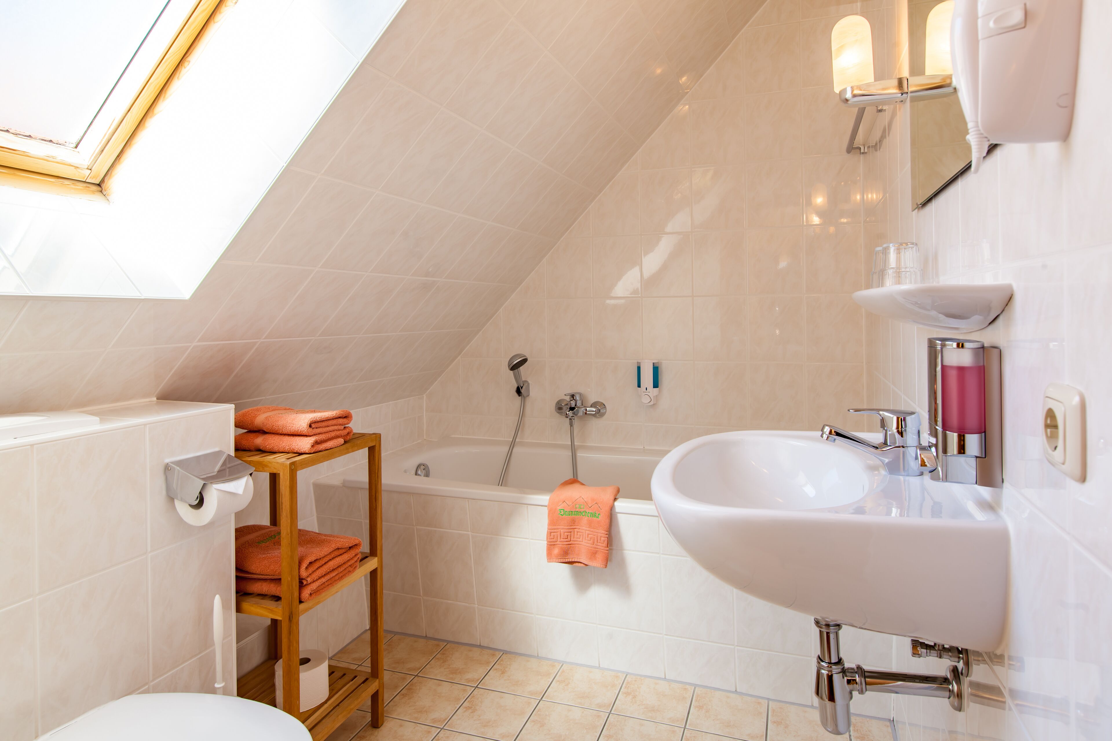 double room | bathroom | free toiletries, hair dryer, towels