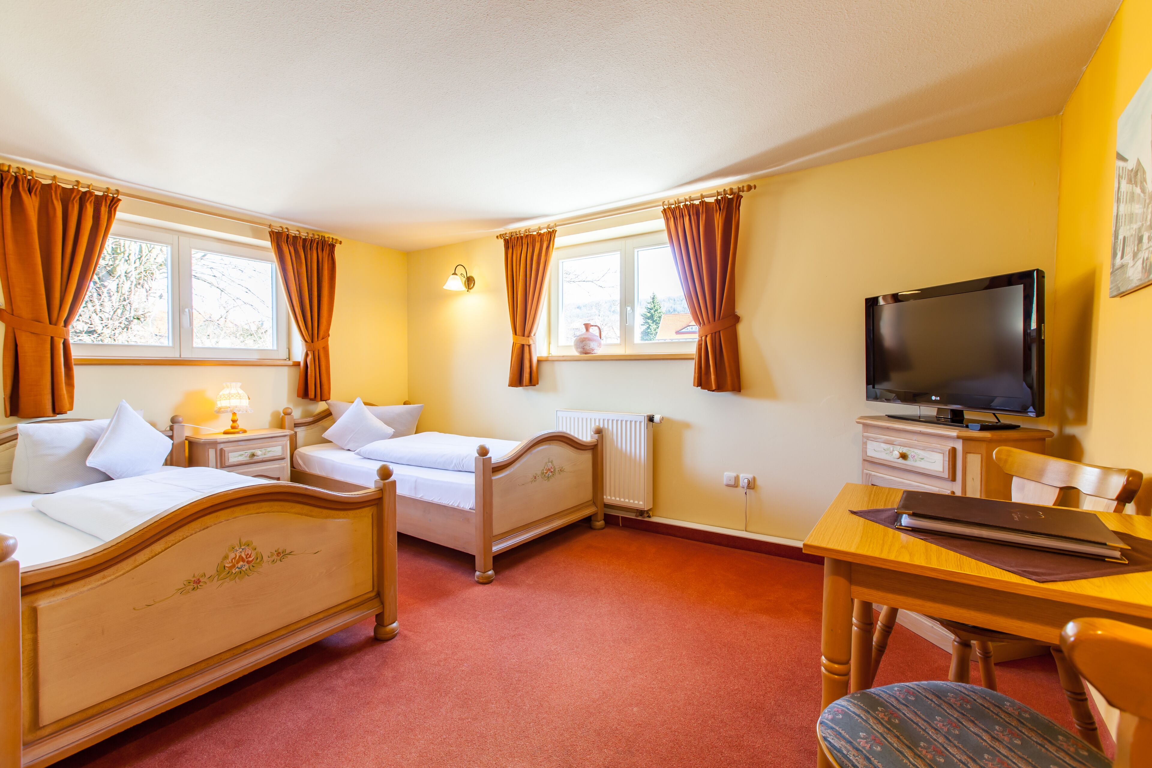 double room | blackout curtains, free wifi, bed sheets