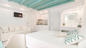 Junior Suite (2-3 Adults) | 1 bedroom, premium bedding, down duvets, pillow-top beds