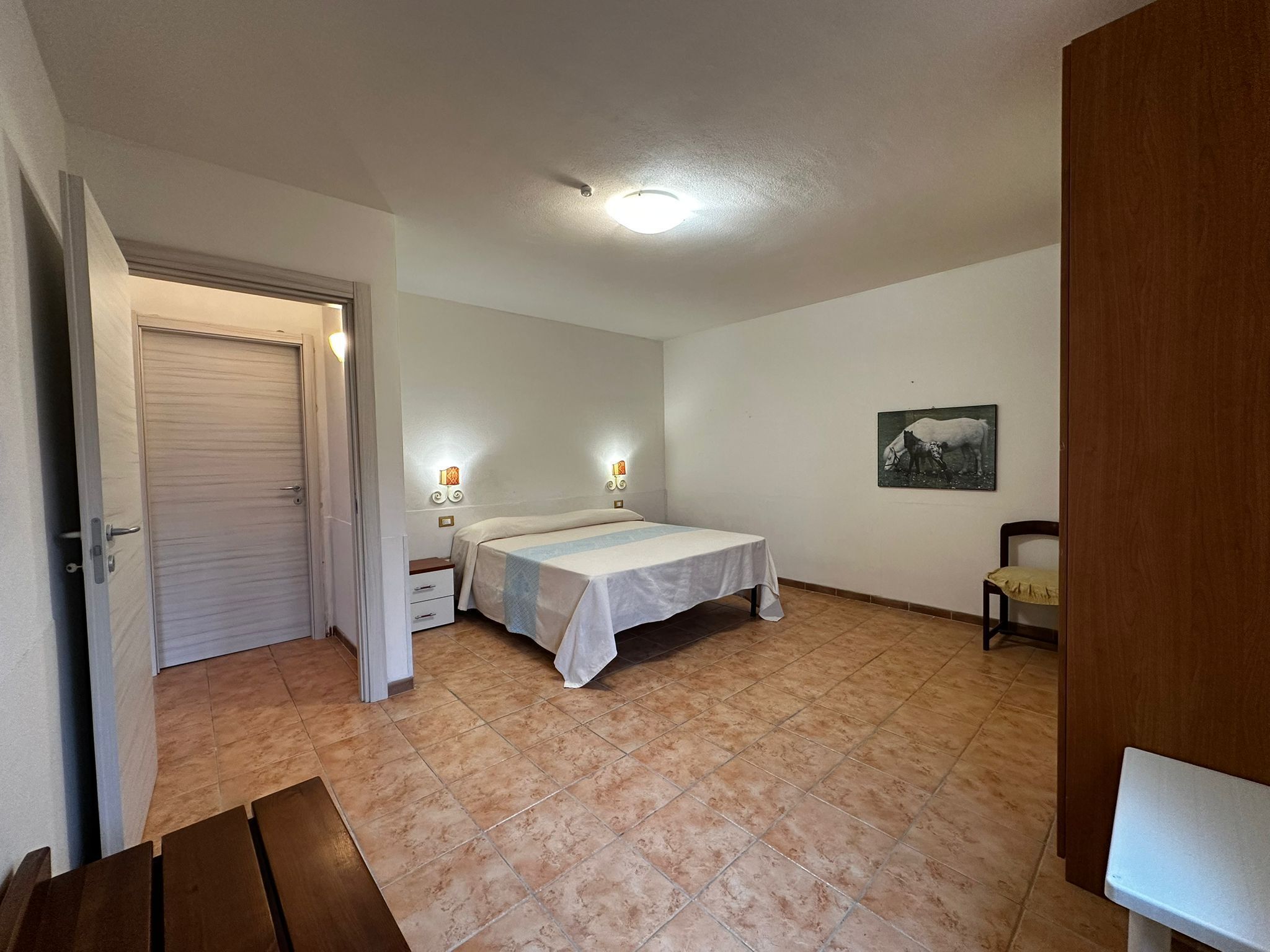 Apartamento standard | Área de estar | TV de tela plana 32 polegadas com canais via satélite, TV