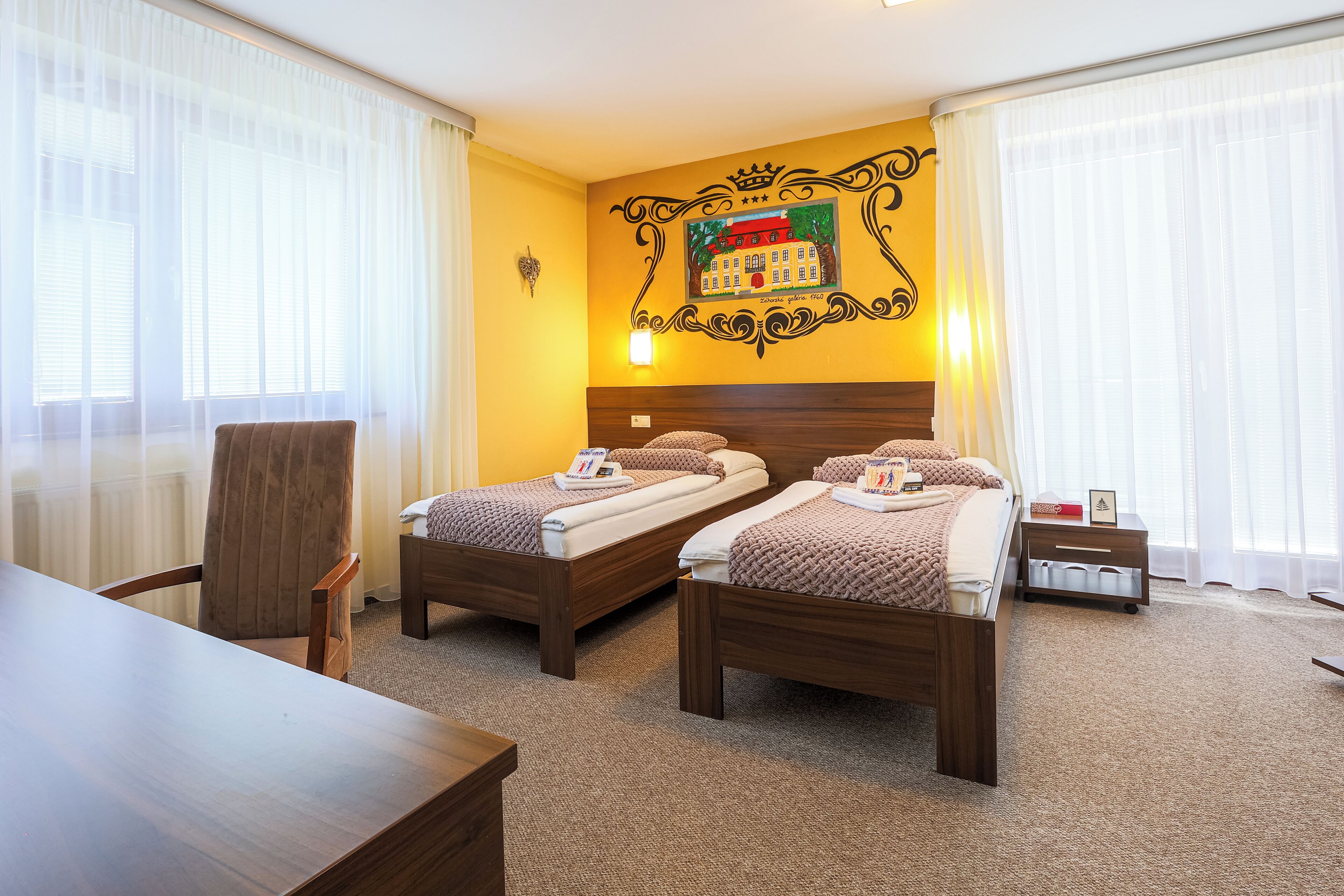 business double or twin room | 1 bedroom, minibar, desk, laptop workspace