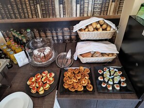 吃到飽自助式早餐