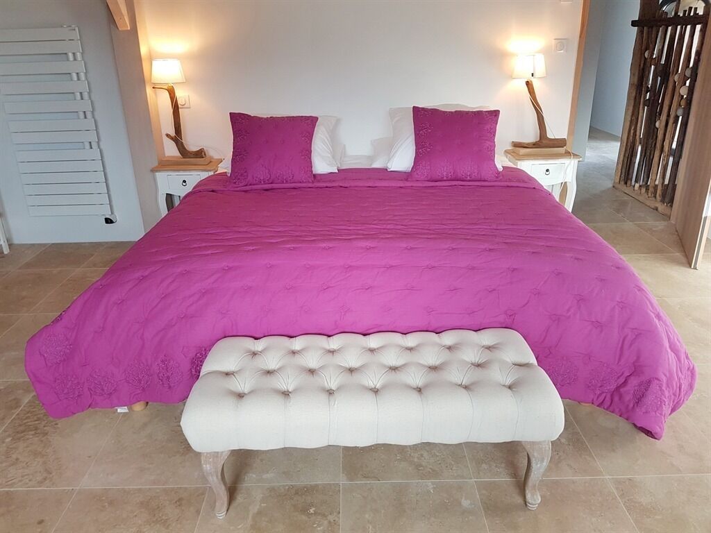 Premium bedding, individually decorated, individually furnished, desk