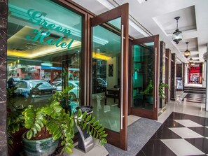 Khu sảnh