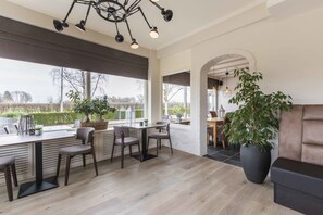 View from property - Hotel de Plank (Noorbeek)