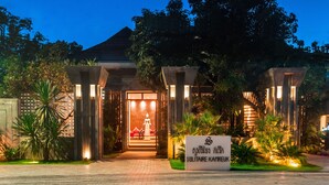 Property entrance - Solitaire Kamreuk Resort (Siem Reap)